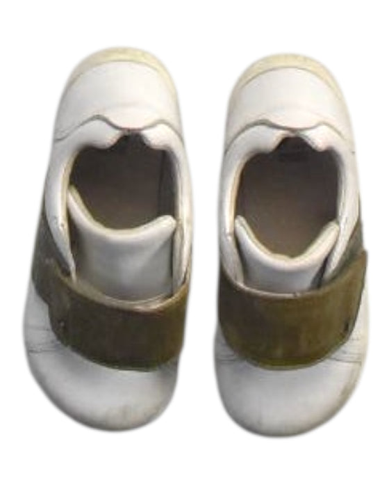 A White Sneakers from Bobux in size 18-24M for boy. (Back View)