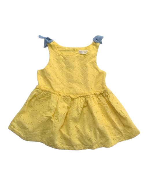 A Yellow Sleeveless Dresses from Gingersnaps in size 3-6M for girl. (Front View)