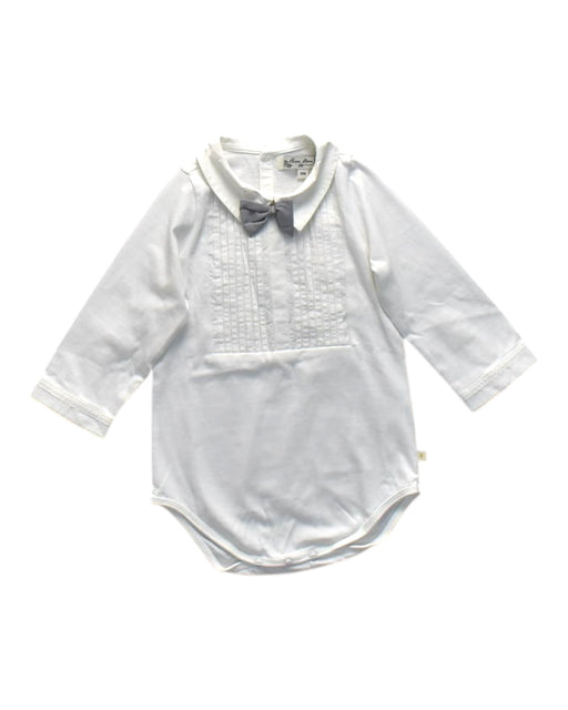 A White Long Sleeve Bodysuits from Benebene in size 6-12M for neutral. (Front View)
