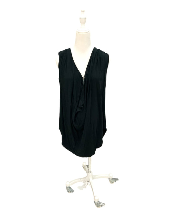 A Black Sleeveless Tops from Mothers en Vogue in size Maternity-L for maternity. (Front View)