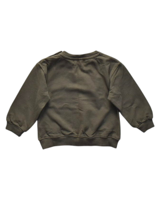 A Grey Crewneck Sweatshirts from Quincy Mae in size 6-12M for girl. (Back View)