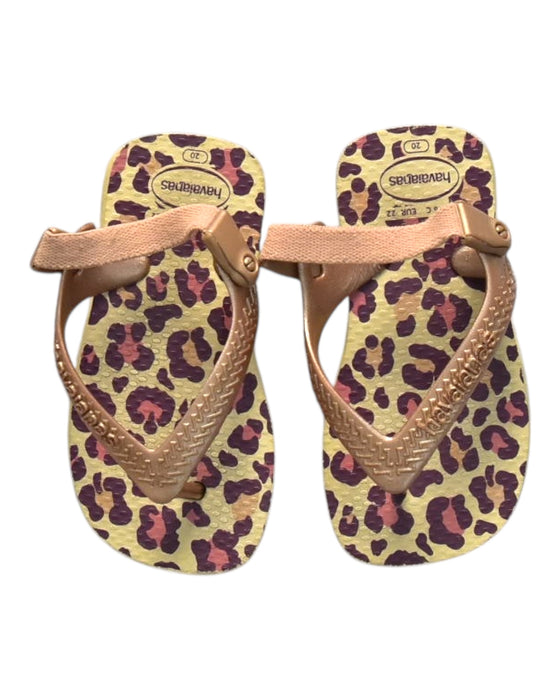 A Brown Sandals from Havaianas in size 18-24M for girl. (Back View)