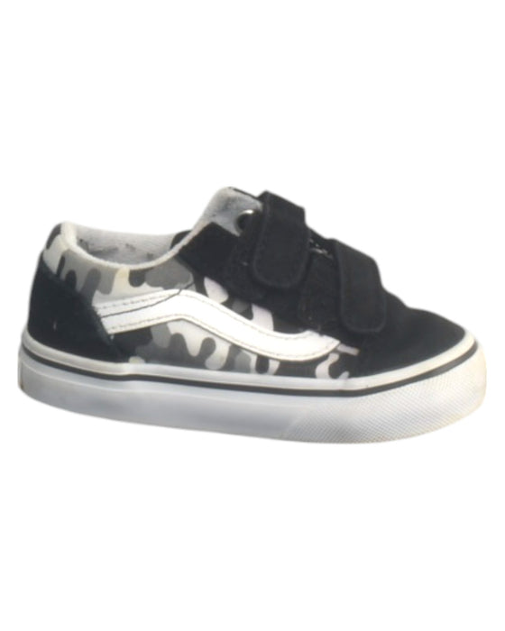 A Black Sneakers from Vans in size 18-24M for boy. (Front View)