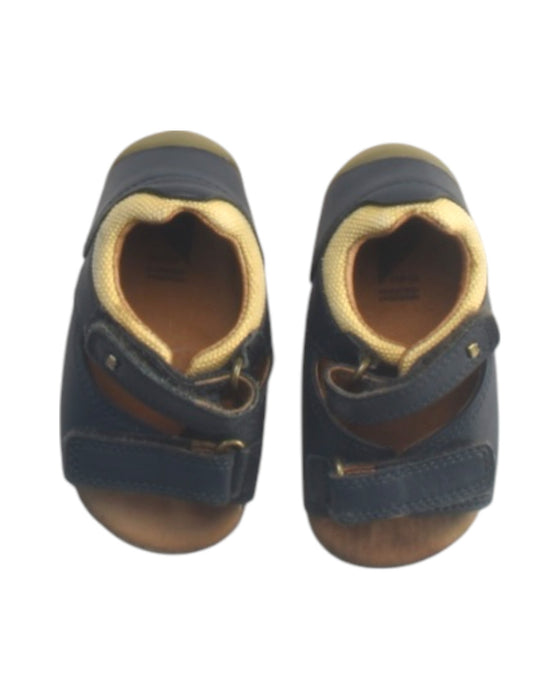 A Navy Sandals from Bobux in size 12-18M for boy. (Back View)