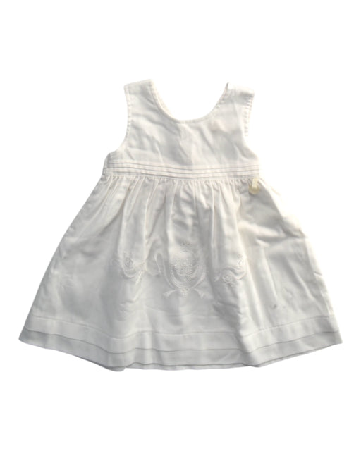A White Sleeveless Dresses from Trudy & Teddy in size 12-18M for girl. (Front View)