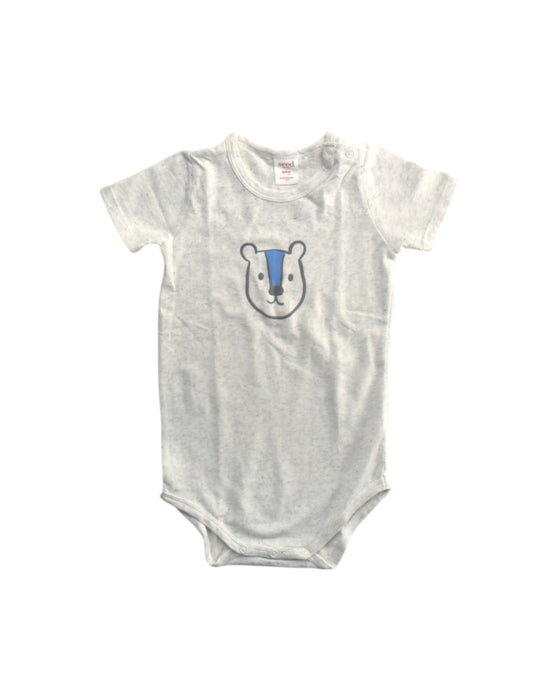 A Grey Short Sleeve Bodysuits from Seed in size 12-18M for boy. (Front View)