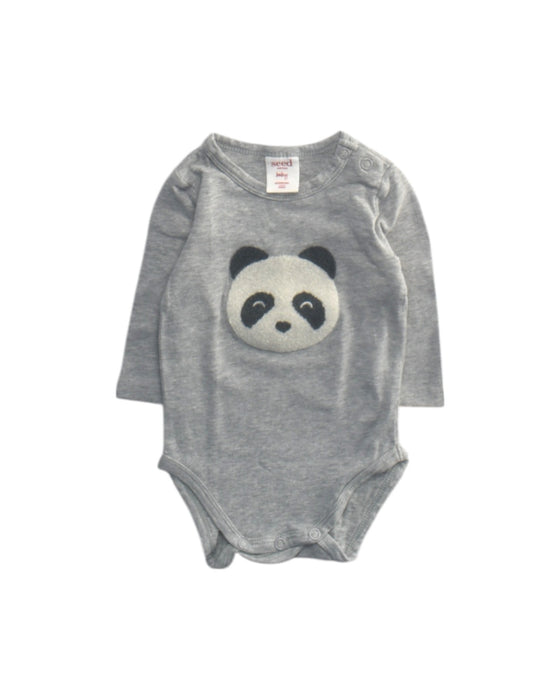 A Grey Long Sleeve Bodysuits from Seed in size Newborn for boy. (Front View)