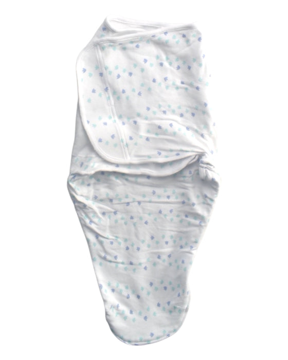 A White Swaddles from Aden & Anais in size 0-3M for boy. (Front View)