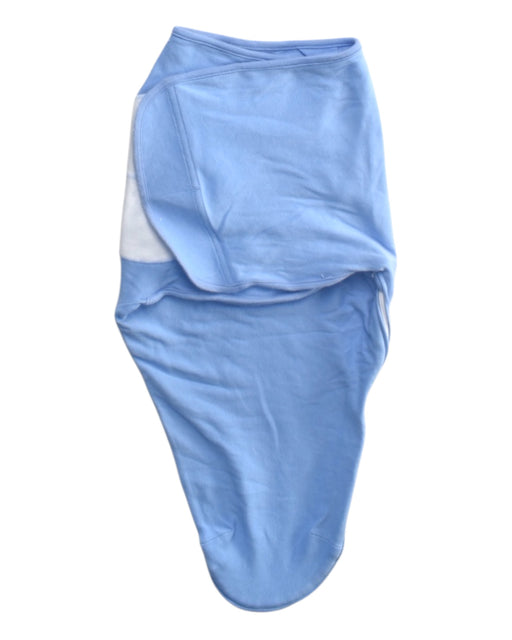 A Blue Swaddles from Aden & Anais in size 0-3M for boy. (Front View)