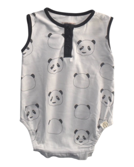 A White Sleeveless Bodysuits from Le Petit Society in size 0-3M for boy. (Front View)