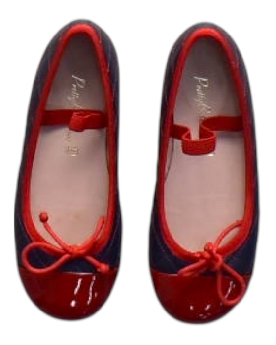 A Navy Flats from Pretty Ballerinas in size 5T for girl. (Back View)
