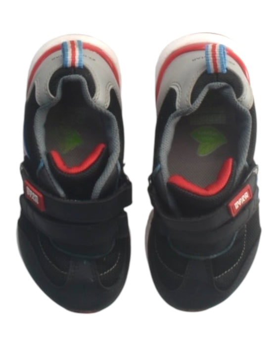 A Multicolour Sneakers from Moonstar in size 6T for boy. (Back View)