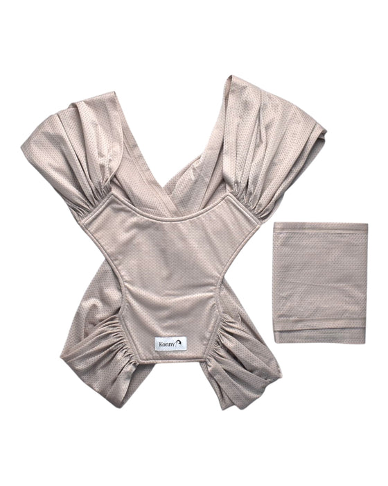 A Beige Baby Carriers from Konny in size XXL for girl. (Front View)