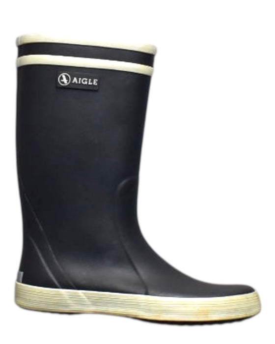 A Black Rain Boots from Aigle in size 7Y for boy. (Front View)