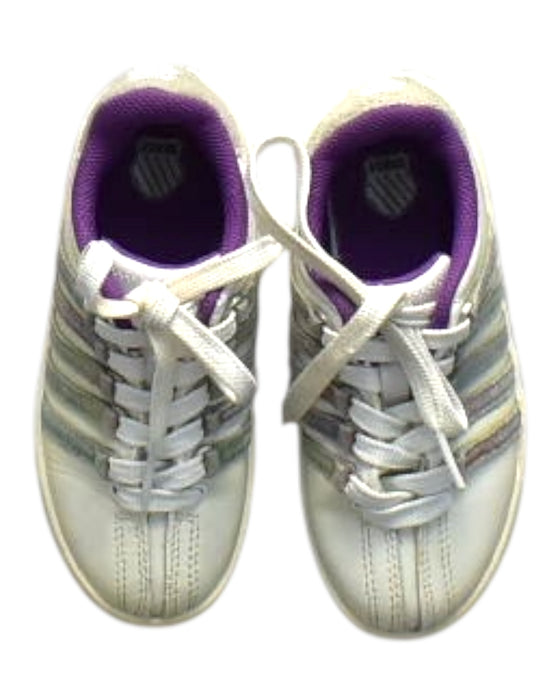 A  Sneakers from K-Swiss in size 5T for girl. (Back View)