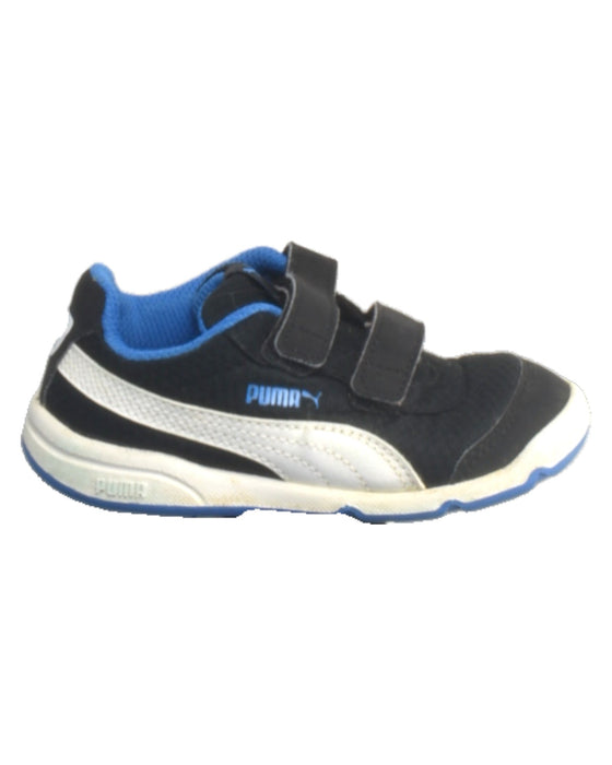 A Black Sneakers from Puma in size 3T for boy. (Front View)