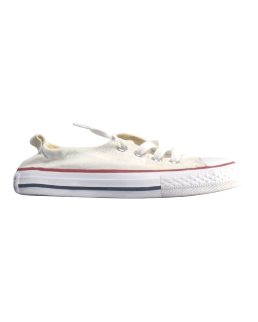 A White Sneakers from Converse in size 5T for girl. (Front View)