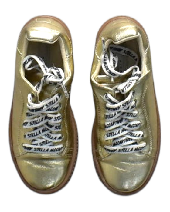 A Gold Sneakers from Stella McCartney in size 9Y for girl. (Back View)