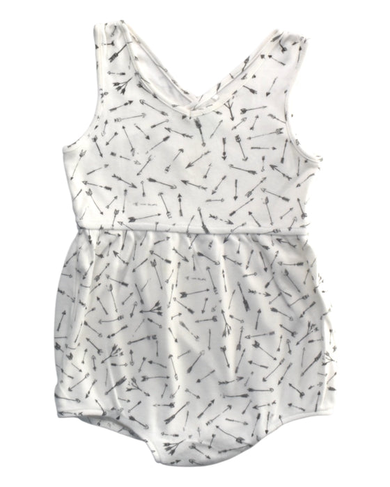 A White Sleeveless Rompers from Hunter + Boo in size 12-18M for girl. (Front View)