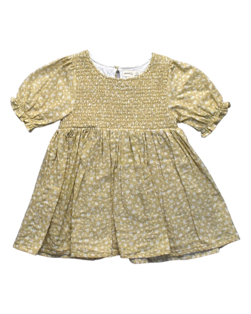 A Yellow Short Sleeve Dresses from Miann & Co in size 2T for girl. (Front View)
