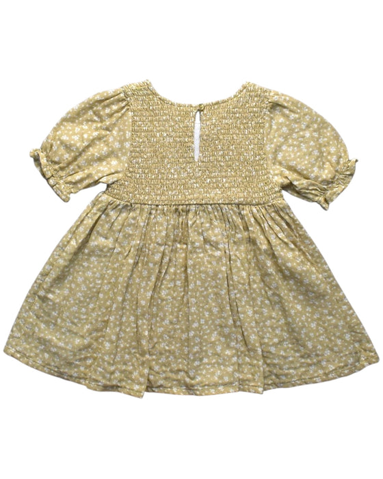 A Yellow Short Sleeve Dresses from Miann & Co in size 2T for girl. (Back View)