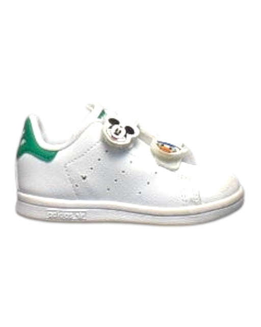 A White Sneakers from Adidas x Disney in size 12-18M for boy. (Front View)