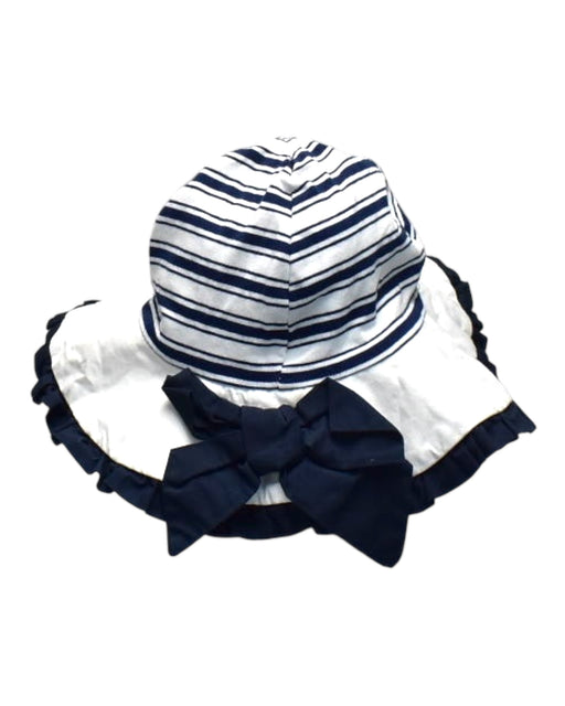 A White Sun Hats from Patachou in size 4T for girl. (Front View)