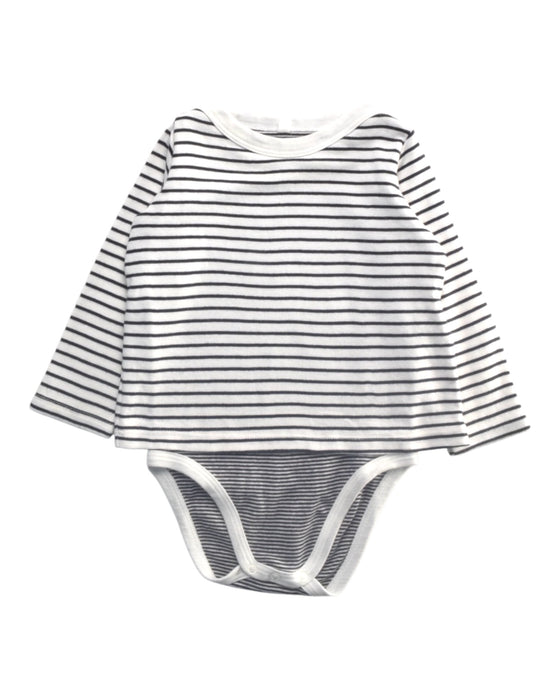 A White Long Sleeve Bodysuits from Petit Bateau in size 12-18M for girl. (Front View)