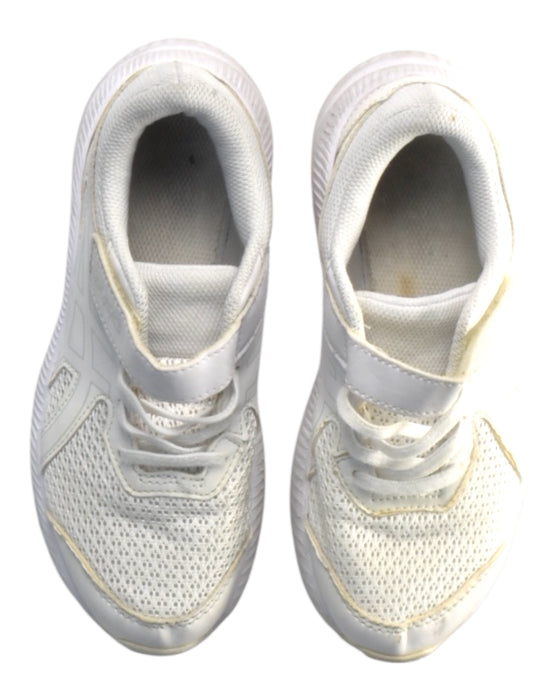 A White Sneakers from ASICS in size 7Y for girl. (Back View)