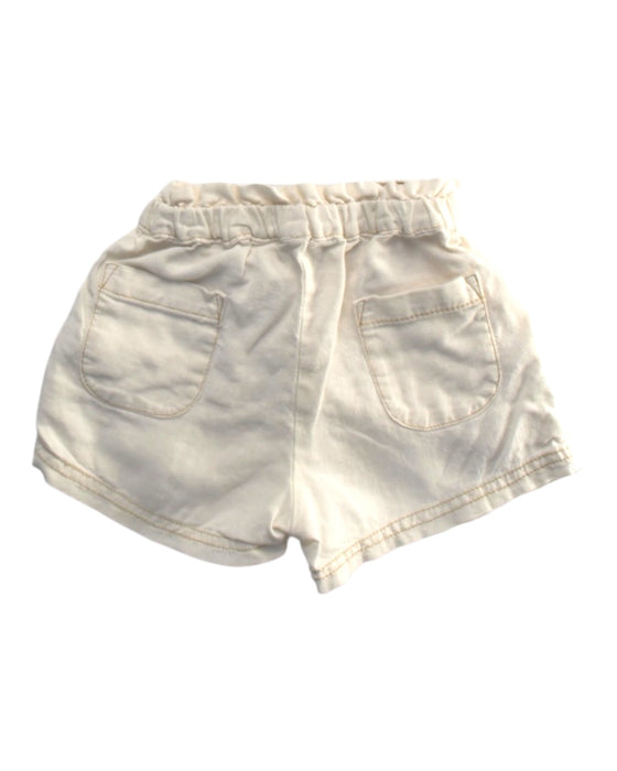 A Ivory Shorts from Gingersnaps in size 3-6M for girl. (Back View)