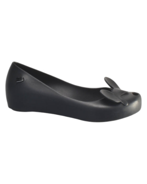 A Black Flats from Mini Melissa Disney in size 6T for girl. (Front View)