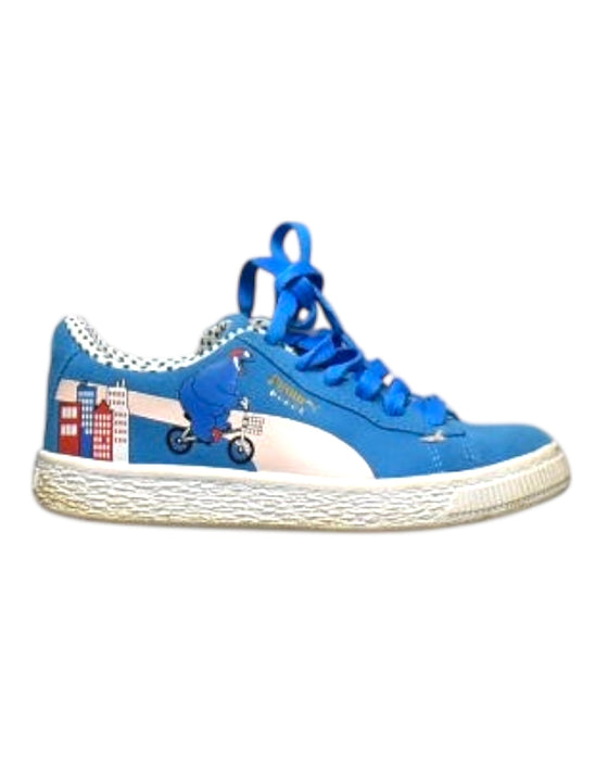 A Blue Sneakers from Puma in size 5T for boy. (Front View)