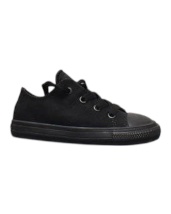 A  Sneakers from Converse in size 18-24M for boy. (Front View)