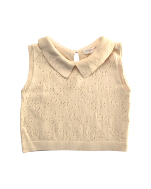 A Ivory Sleeveless Tops from Mori in size 3-6M for girl. (Front View)