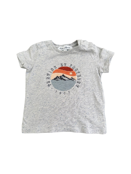 A Grey Short Sleeve T Shirts from Tartine et Chocolat in size 2T for neutral. (Front View)