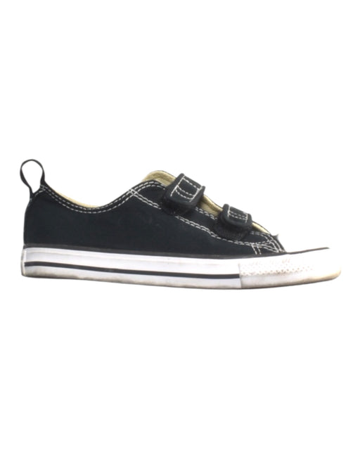 A Black Sneakers from Converse in size 4T for boy. (Front View)