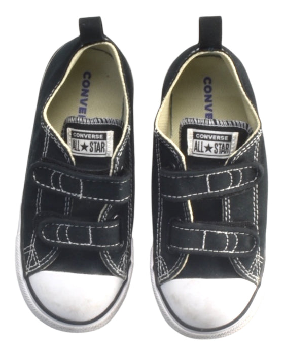 A Black Sneakers from Converse in size 4T for boy. (Back View)