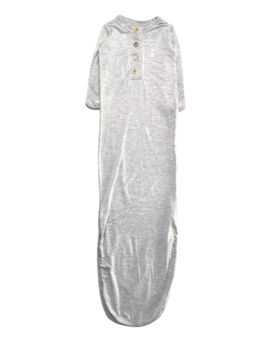 A Grey Onesies from Raph and Remy in size 0-3M for girl. (Front View)