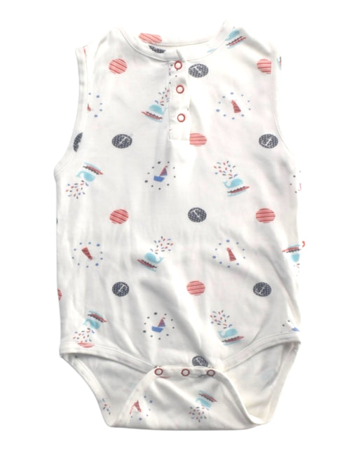 A Multicolour Sleeveless Bodysuits from Piccalilly in size 0-3M for boy. (Front View)