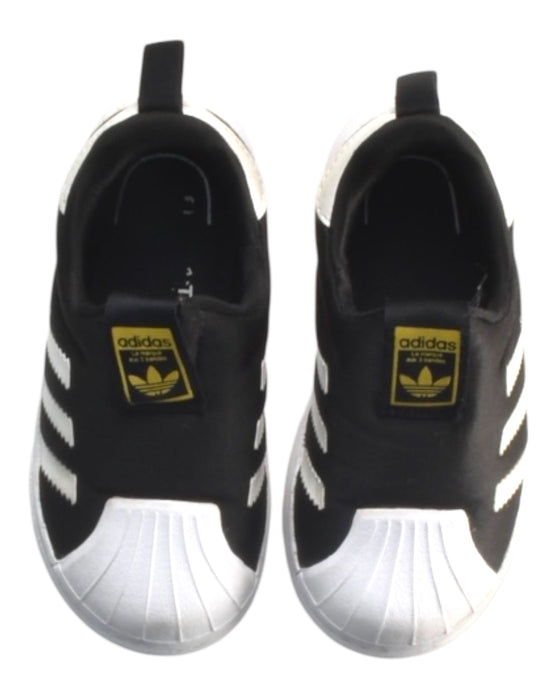 A Black Sneakers from Adidas in size 3T for boy. (Back View)