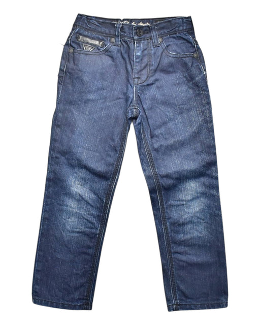 A Blue Jeans from Guess in size 5T for boy. (Front View)