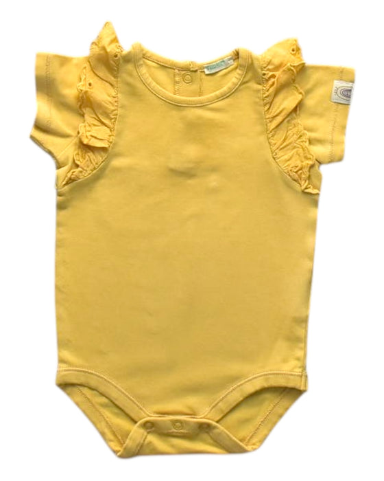 A Yellow Short Sleeve Bodysuits from United Colors Of Benetton in size 3-6M for girl. (Front View)