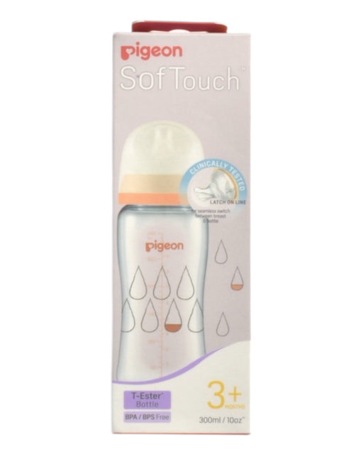 A Multicolour Utensils & Containers from Pigeon in size 3-6M for maternity. (Front View)