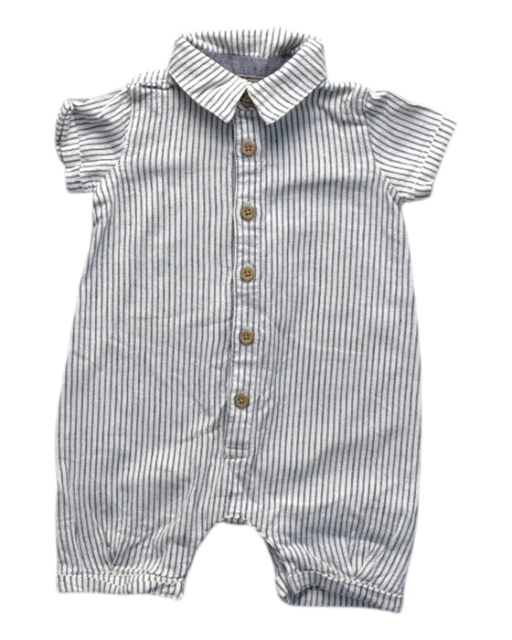 A Grey Short Sleeve Rompers from Mamas & Papas in size 0-3M for boy. (Front View)