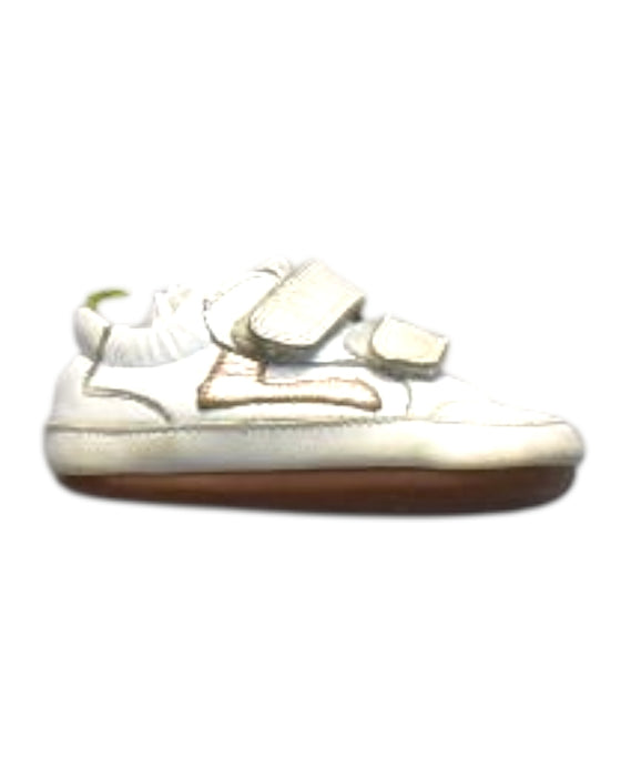 A White Sneakers from Tip Toey Joey in size 12-18M for girl. (Front View)