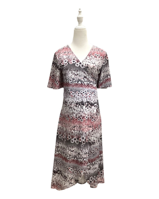 A Multicolour Short Sleeve Dresses from Mothercot in size Maternity-XS for maternity. (Front View)