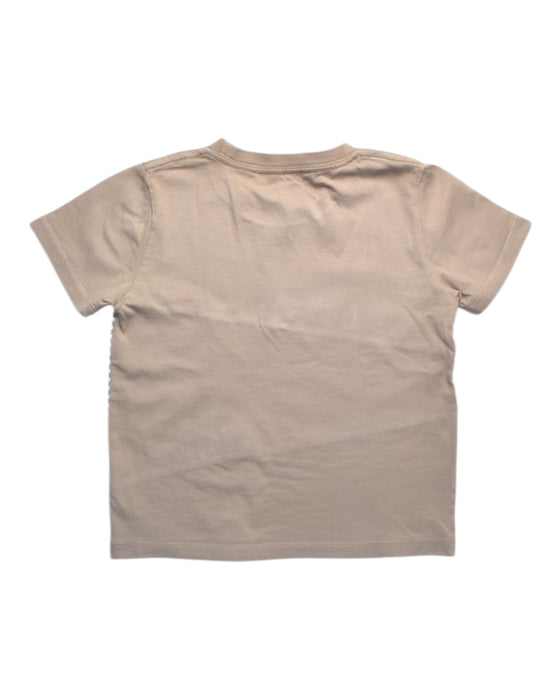 A Beige Short Sleeve T Shirts from Graniph in size 4T for boy. (Back View)