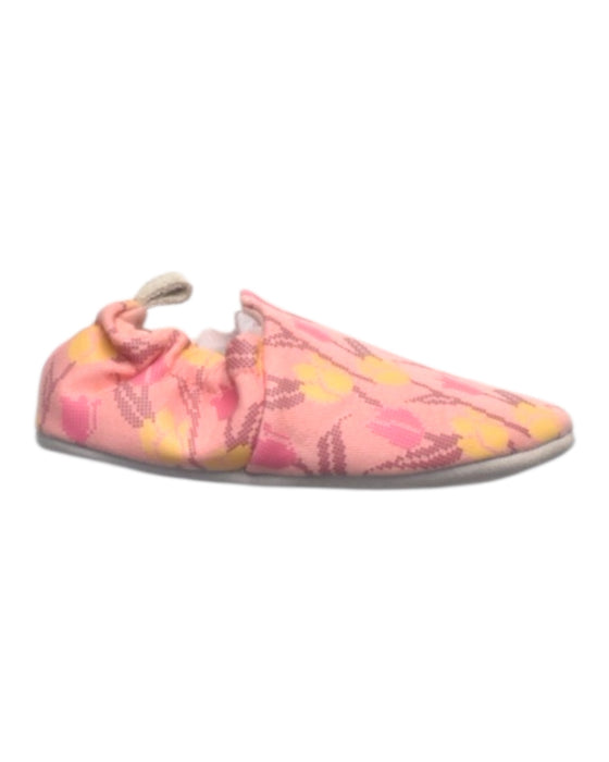 A Pink Slip Ons from Poco Nido in size 18-24M for girl. (Front View)
