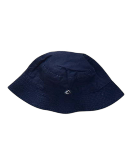 A Navy Sun Hats from Petit Bateau in size 6-12M for boy. (Front View)