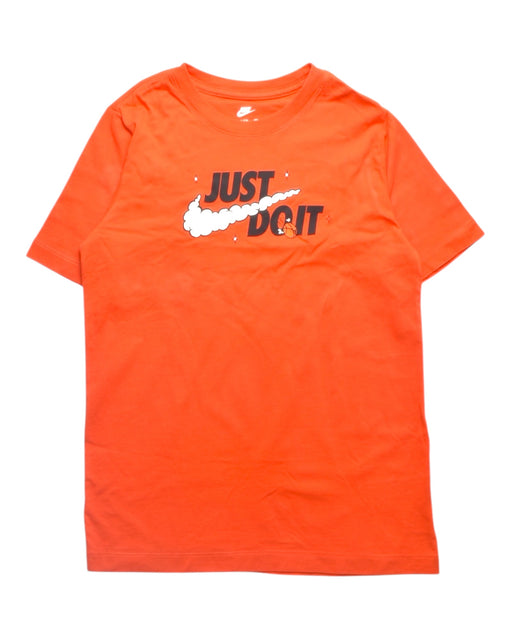 A Orange Short Sleeve T Shirts from Nike in size 12Y for boy. (Front View)